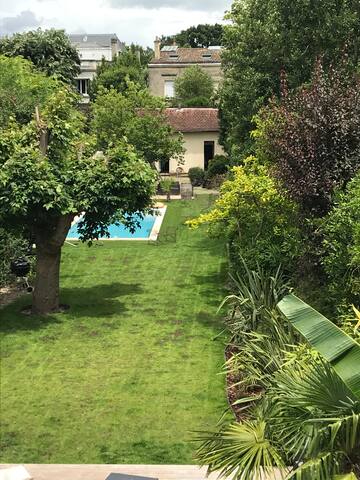 Maison avec piscine et jardin à Bordeaux – 8 pers. gallery image 2