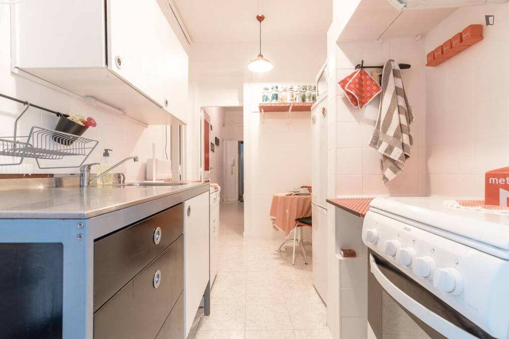 Cozinha e corredor
