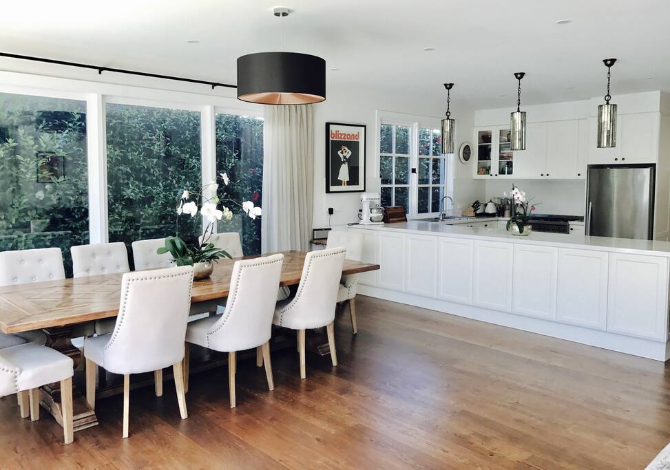 Open plan living, dining, kitchen