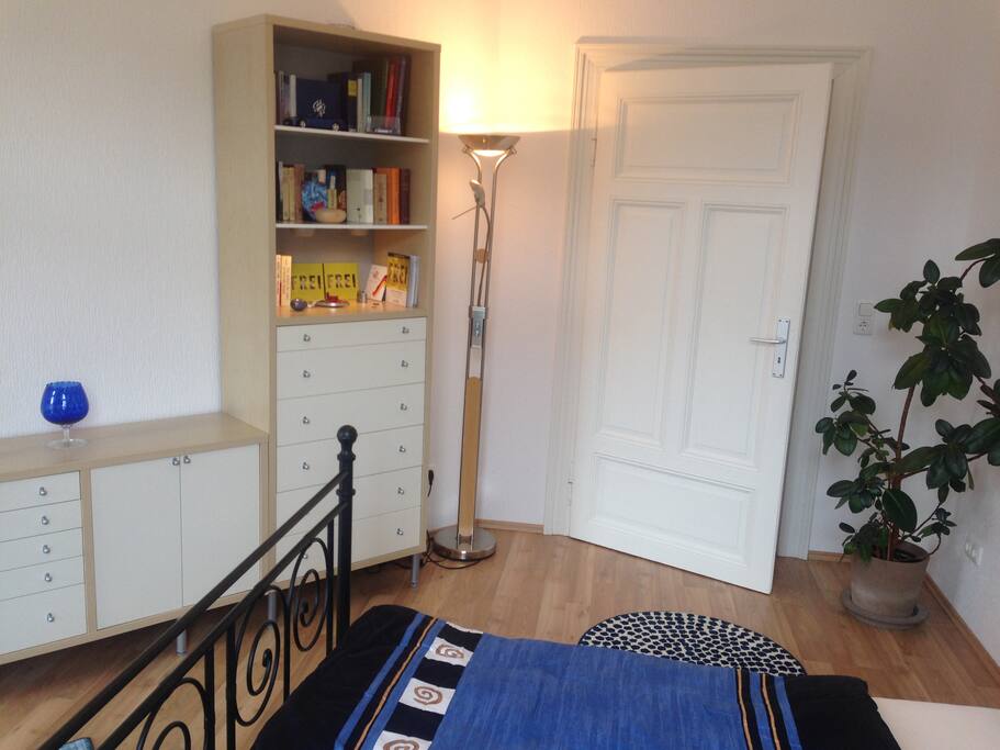 Euer Zimmer, Perspektivwechsel.