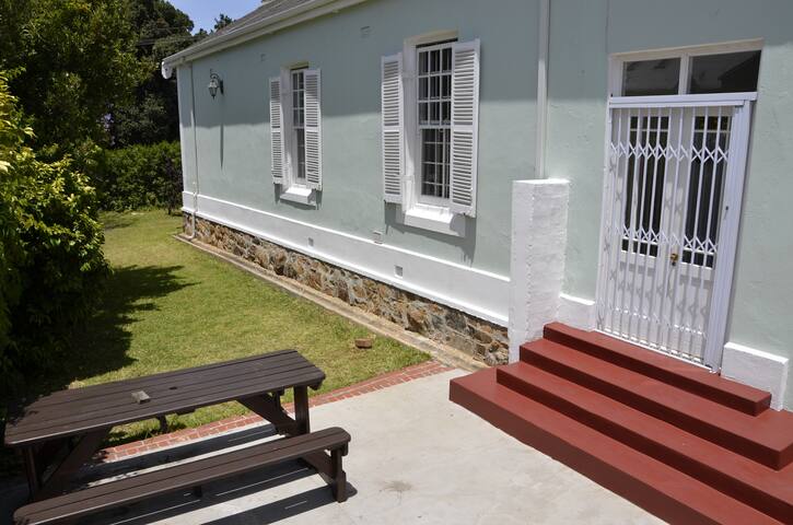Self Catering House in Cape Town gallery image 4
