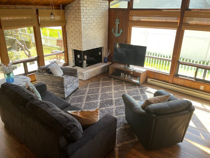 Knotty Beach Cabin- Ocean Shores - Ocean Shores, WA