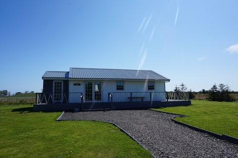 Clayquoy Hideaway Stylish Lodge & Private Hot Tub
