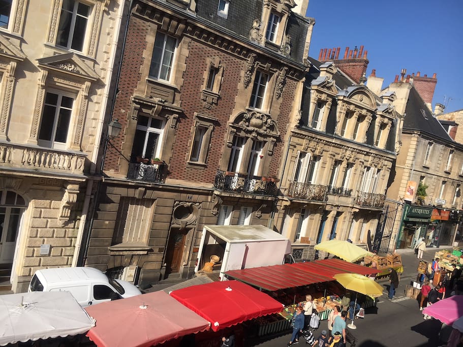 rue avec marché