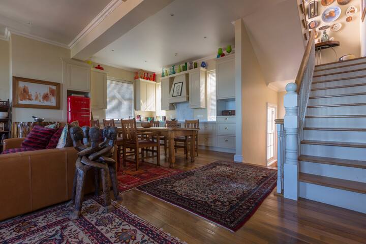 The Duke at the Majestic Village, Kalk Bay gallery image 3