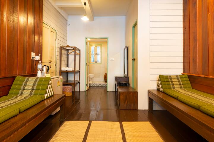 5BR Home for 20 pax; Khaosan /OldTown; w/Breakfast gallery image 5