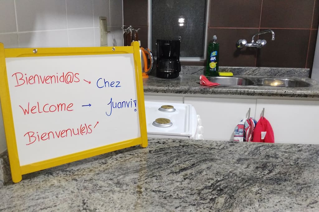 Bienvenid@s / Welcome / Bienvenu(e)s Chez Juanvi!