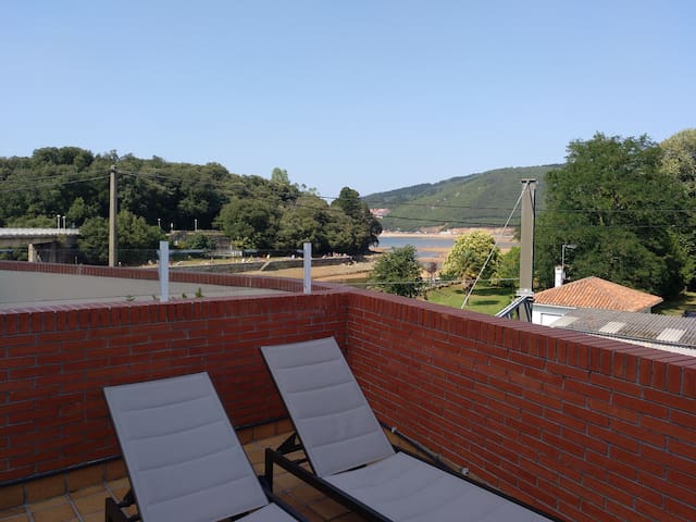 Casa adosada en Sukarrieta con vistas a Urdaibai gallery image 2