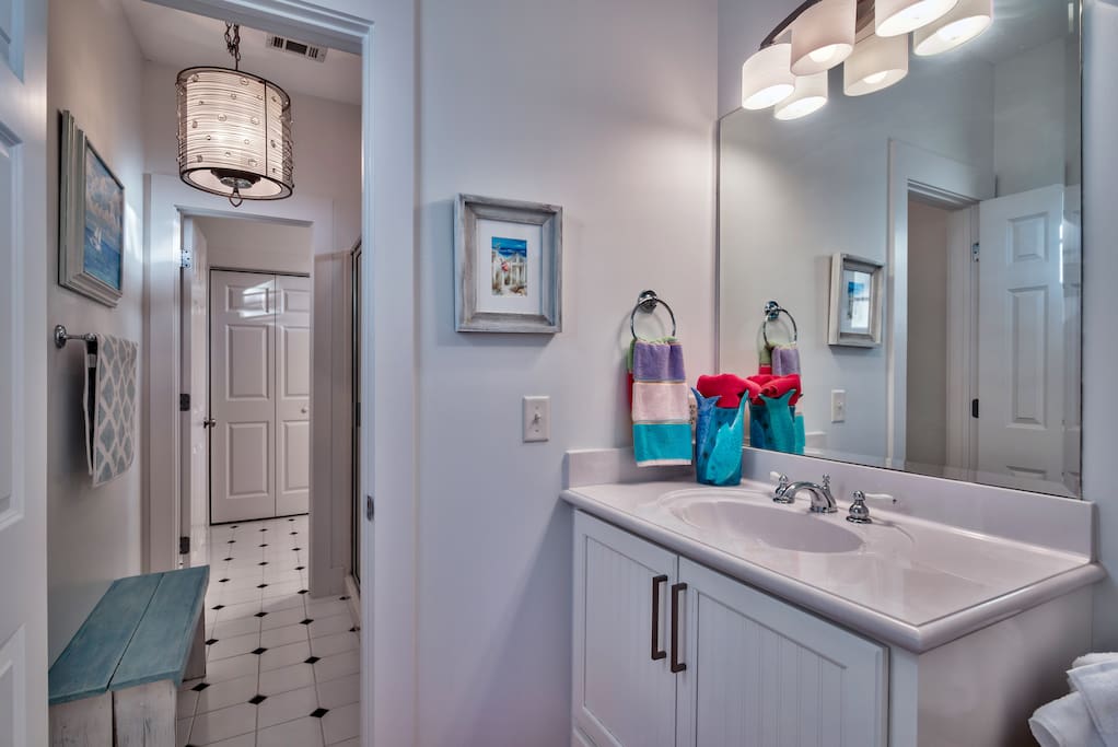 Jack n Jill Bathroom