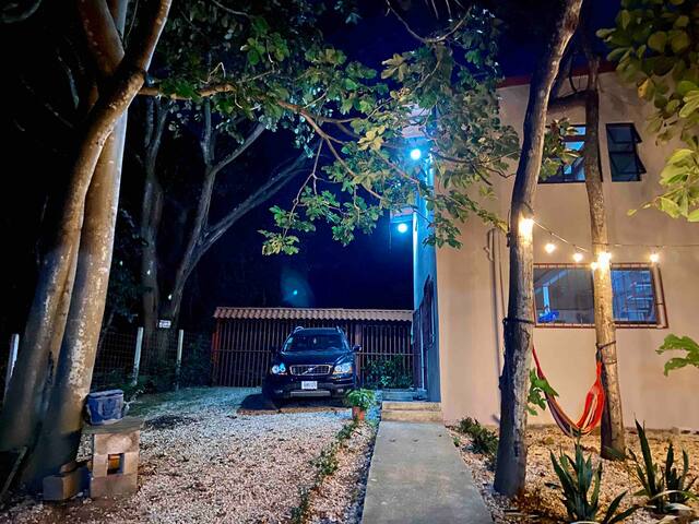 Great Villa With wi-fi/shade/close to the beach