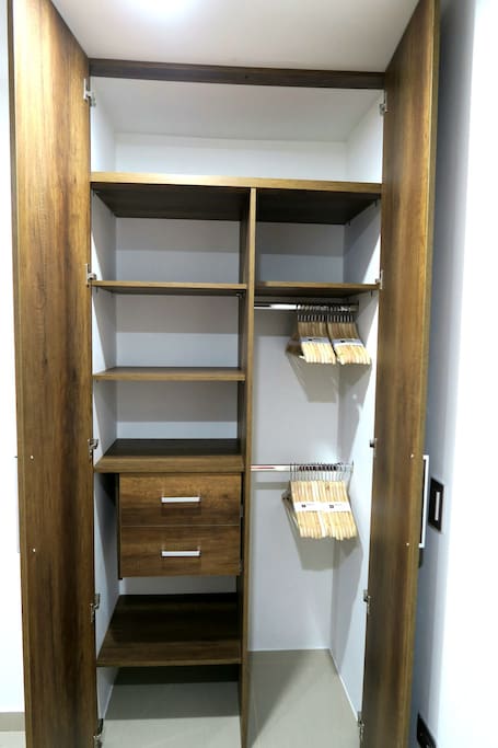 closet super amplió