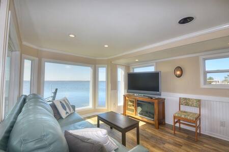 Bay Watch Waterfront in Virginia Beach