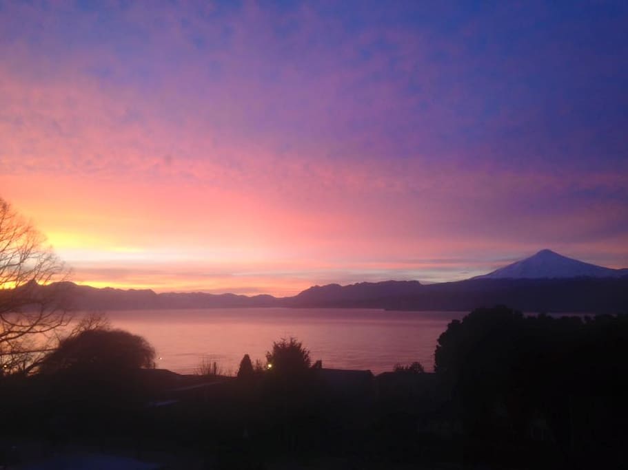 A lucky beatifull sunsent view