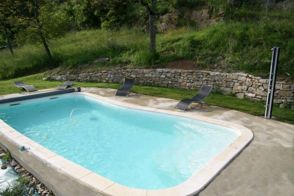 LA PISCINE