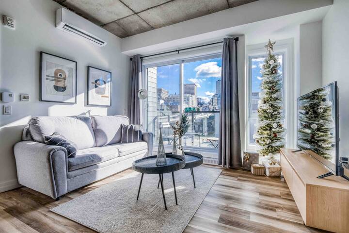 Le 905 | Condo downtown Québec + Parking
