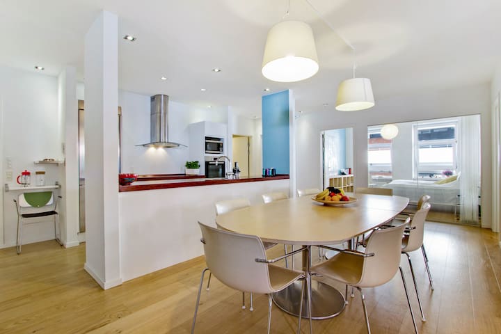 Copenhagen City LUX – SUPER HOST!