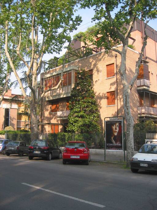 ESTERNO 2