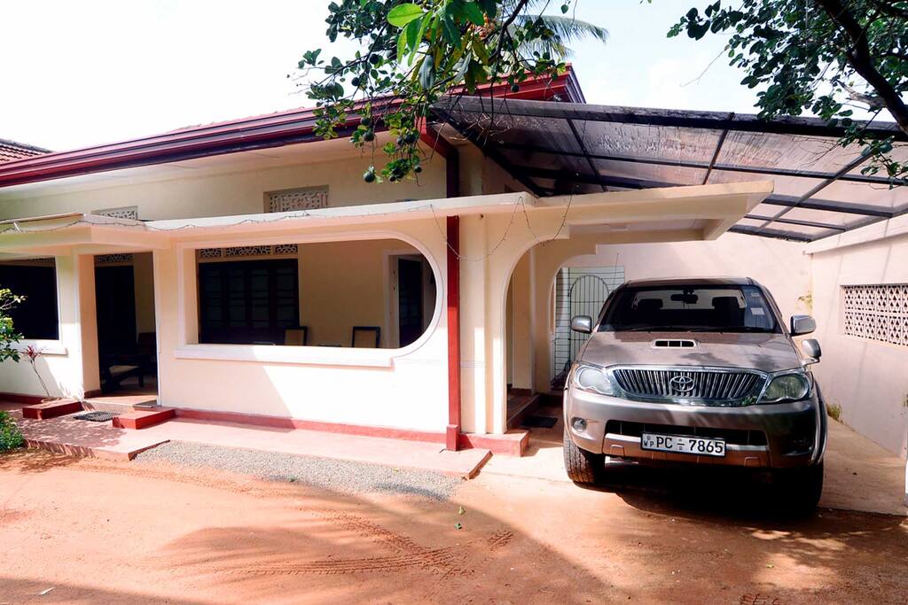 Front view of the house.