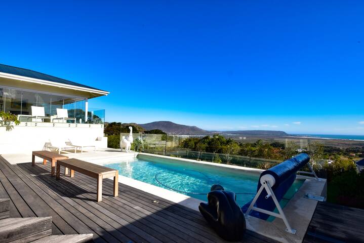 Sunset Paradise Villa