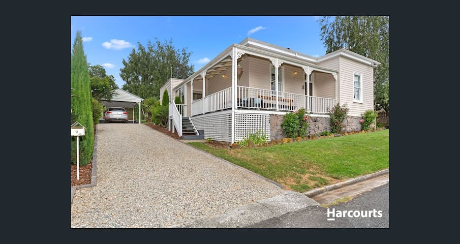 Airbnb Deloraine Vacation Rentals Places To Stay Tasmania
