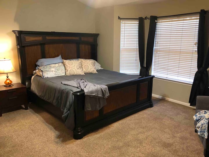 საძინებელი 1