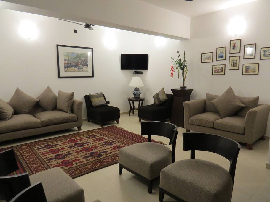 Inside lounge