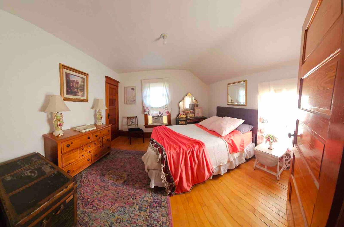 საძინებელი 3