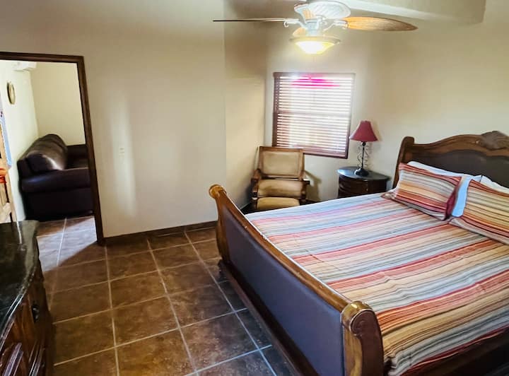 غرفة النوم 3
كرسي سرير كينج
