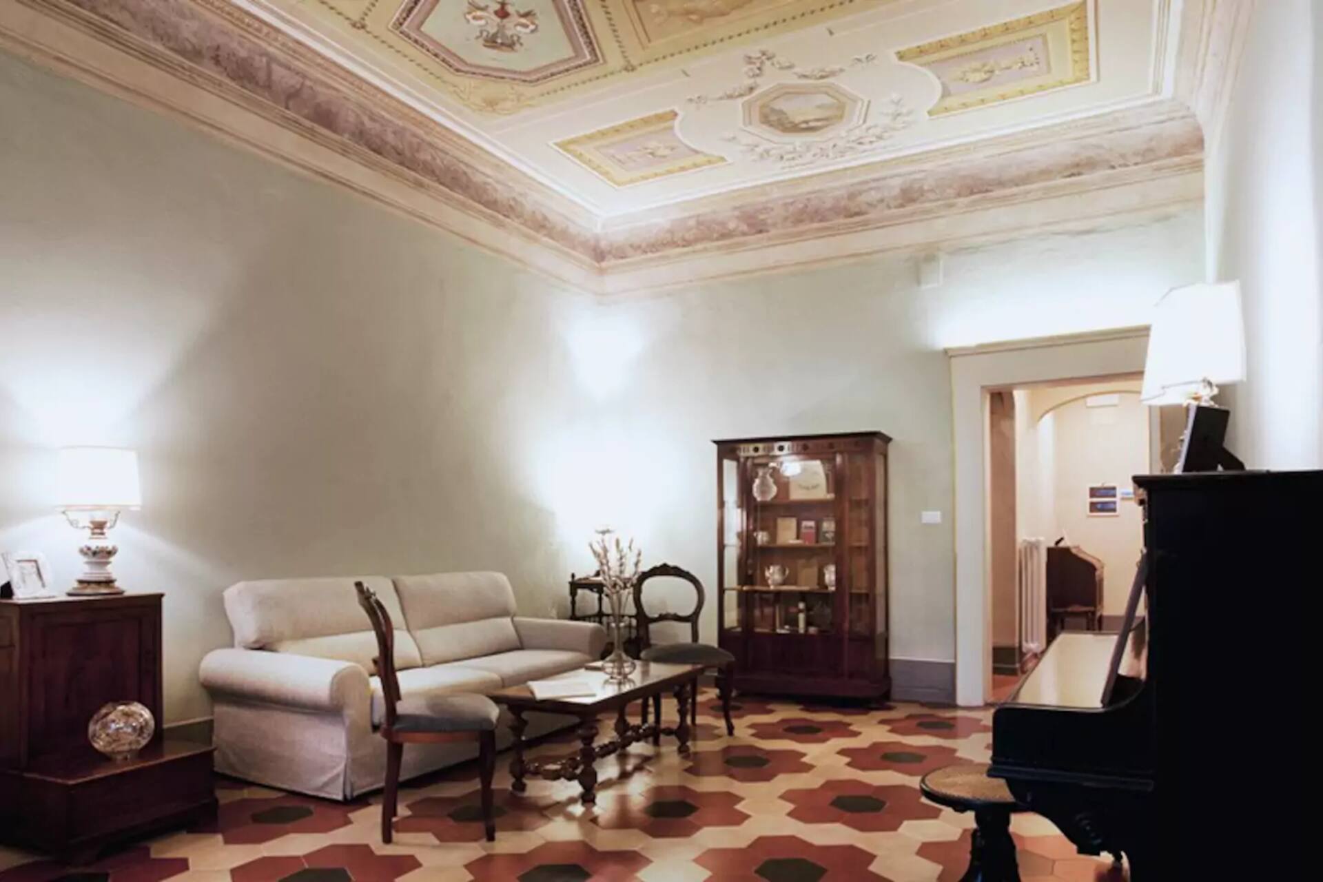 Almadelena Guest House