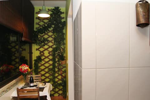 Imóvel de sucesso: Charming Graça, 28 Tram, River View, Price 4Pax em São Vicente
