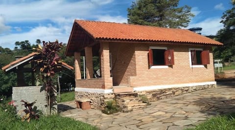 Top Airbnb: Bromeliad chalet em Varginha