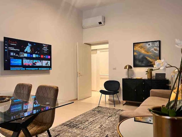 Navona 54 Cozy Stylish Apartment