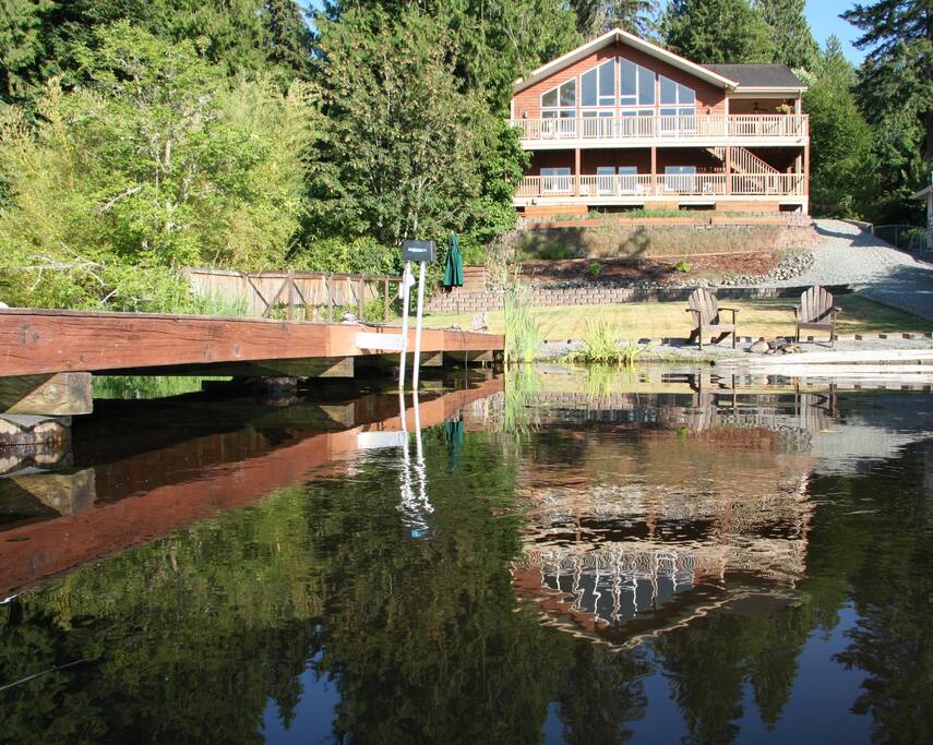 The lower suite and covered deck are for your exclusive enjoyment during your visit! We also have a large sun umbrella (and multiple deck chairs) that will provide a welcome shade for reading, relaxing, and visiting with your loved ones.
