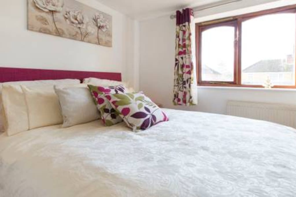 Bedroom 2 - Pic 1