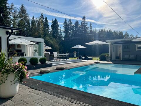 Villa PoolHouse  Suite, Pool & Jacuzzi