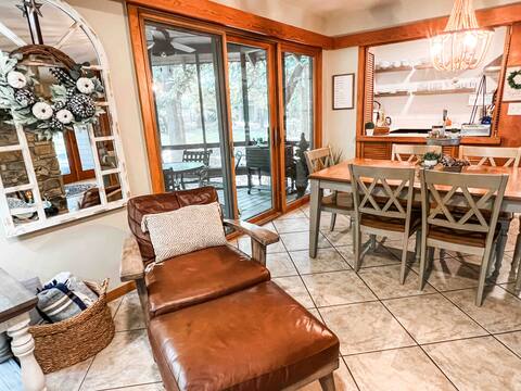 Designer Hideaway @ Callaway Gardens Pool /Hot tub