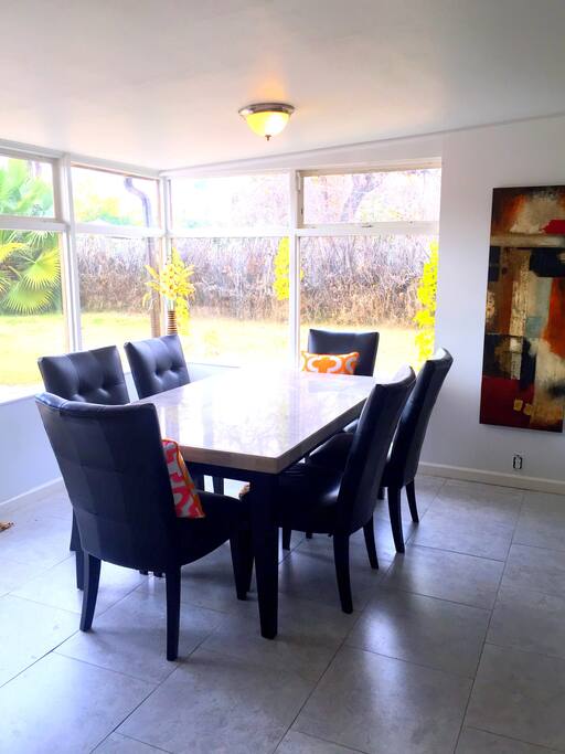 6 top dinning table