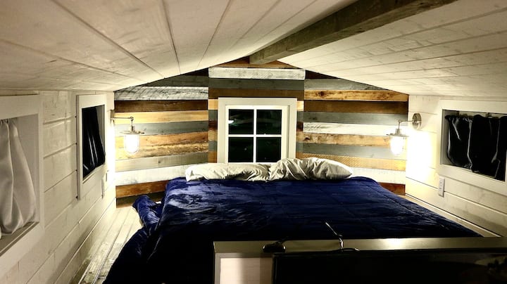 شقة علوية بحجم كبير