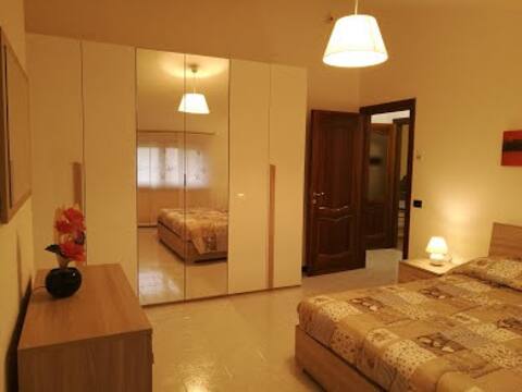 Modern bright Apartment(110m²) Strategic position✈