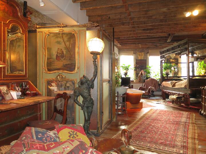 Haus Arafna New York Rhapsody Haus Arafna New York Rhapsody