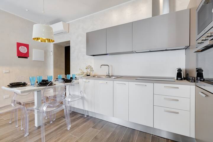 Roma St Peter Vatican house gallery image 2