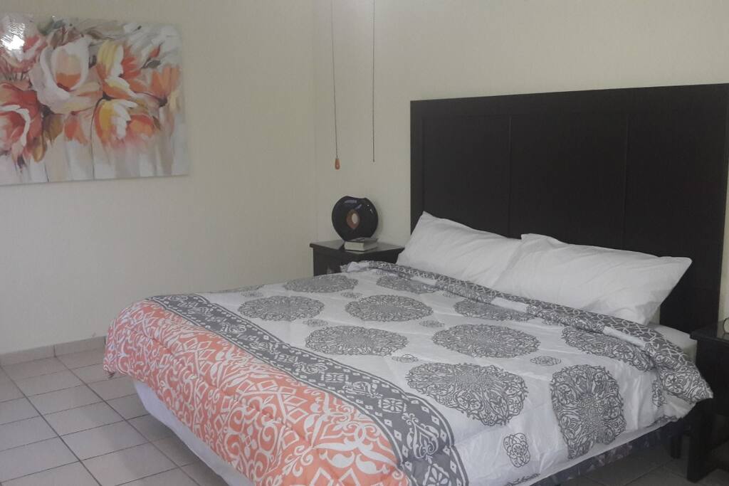 Habitación Principal con Aire Acondicionado