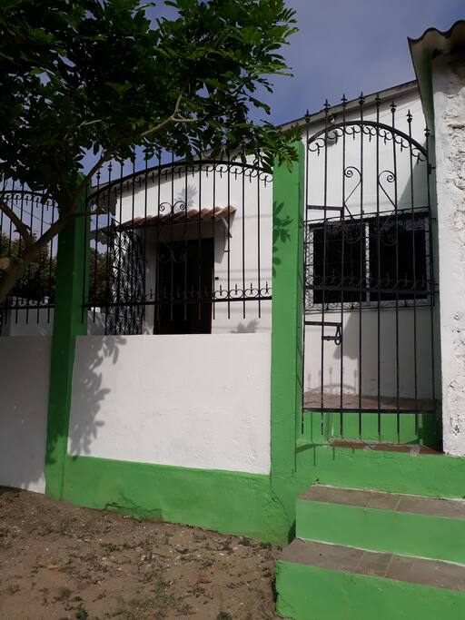 FACHADA 2