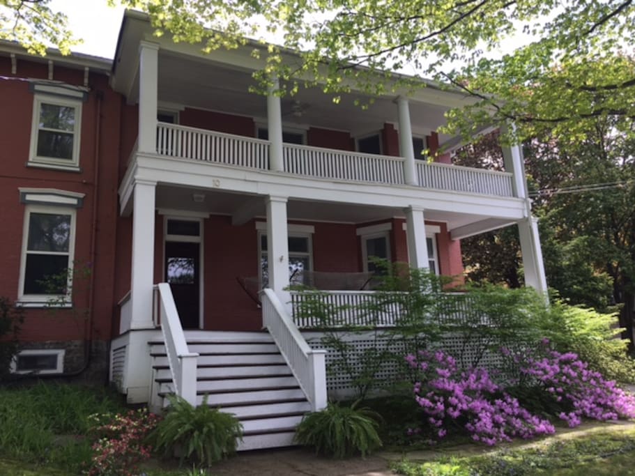 Spacious Apartment in Historic Fredonia Apartments for Rent in