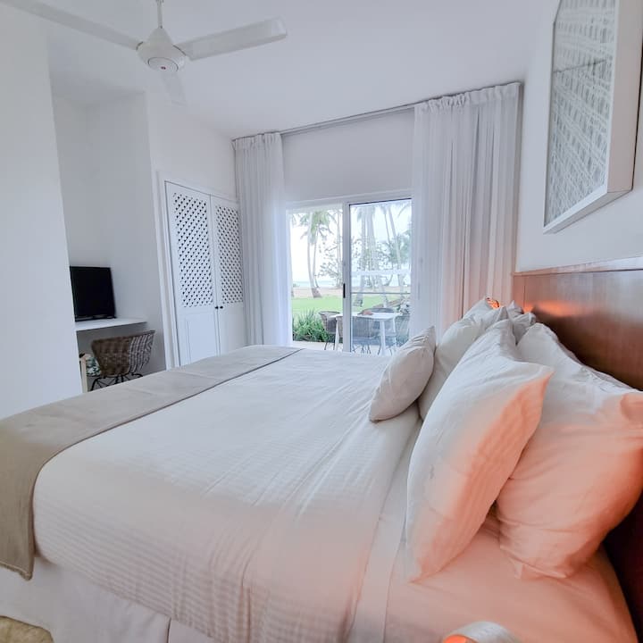 主卧可欣赏海景！