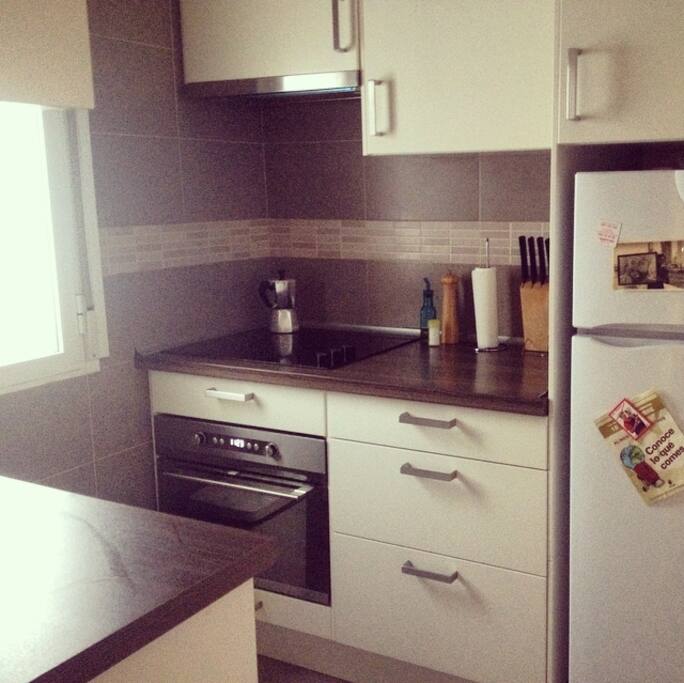 Kitchen (not pictured: washing machine on the left)