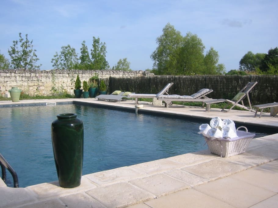 Exclusive use of swimming pool for Manoir guests