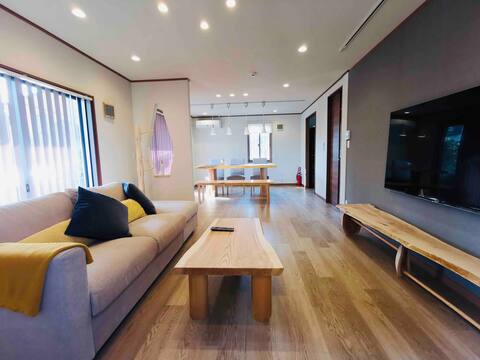 ~ Taipei de House ~ Free parking lot, 8 minutes on foot from Nagoya Station, 3 minutes on foot on th