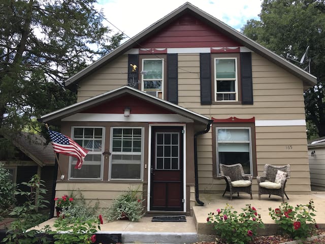 Airbnb 213 Okoboji Grove Rd S Vacation Rentals Places To
