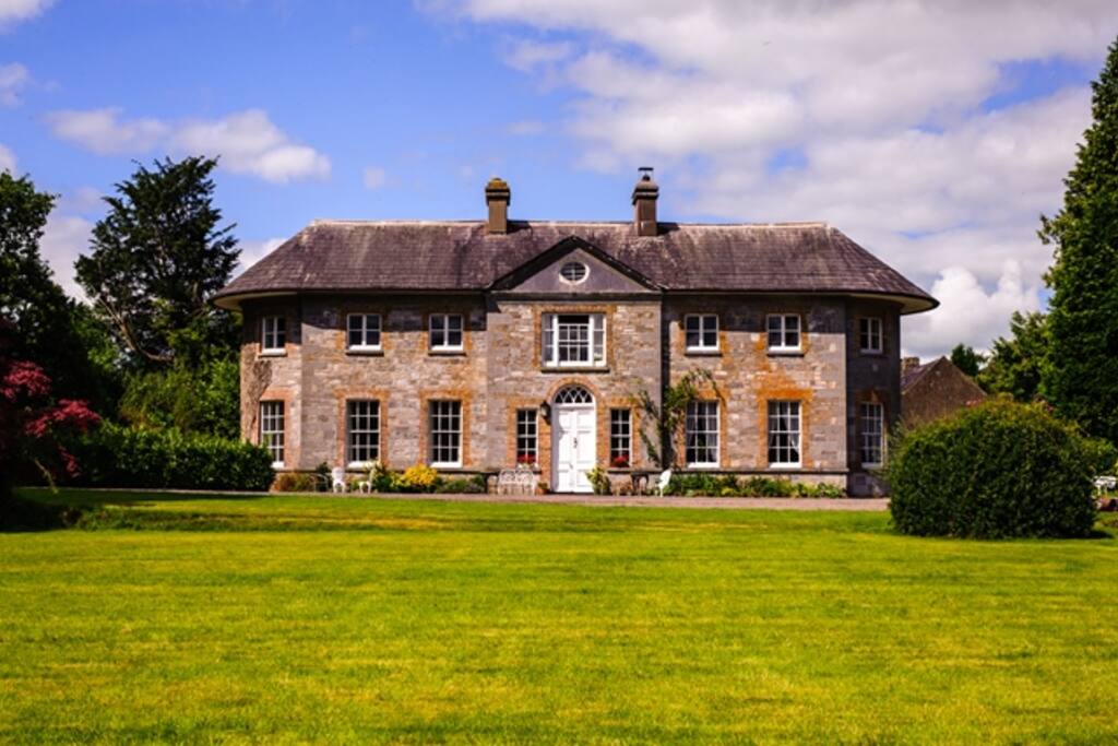 Country house in Ardcahan